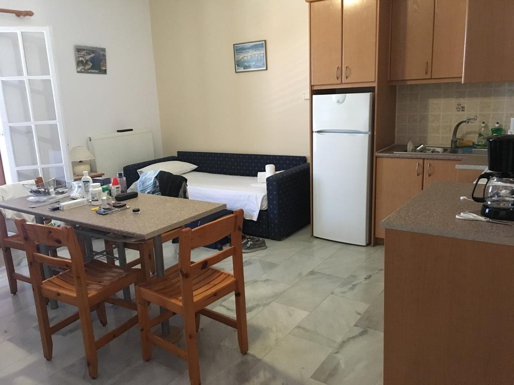 Makis Studios & Apartments Poros  Luaran gambar
