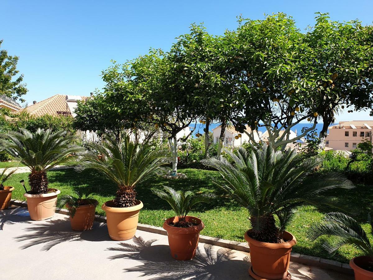 Makis Studios & Apartments Poros  Luaran gambar